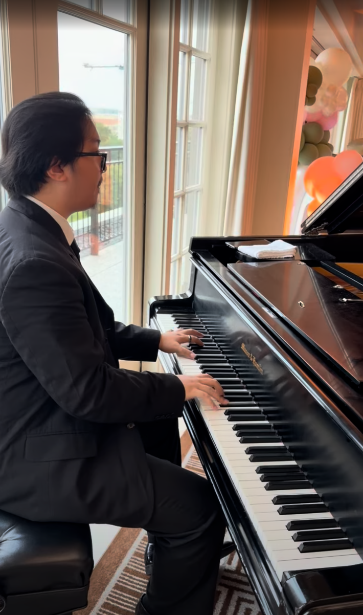 Keys &amp; Piano for Cocktail Hour Band DJ Hybrid