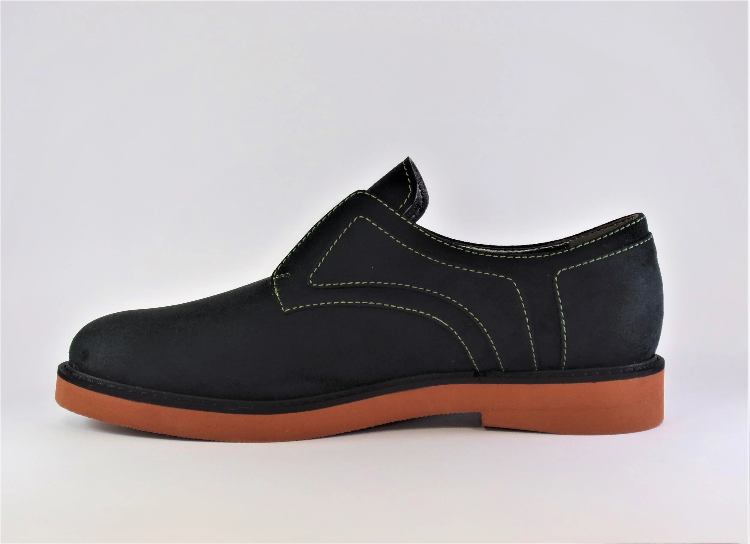 matiere daim chaussure