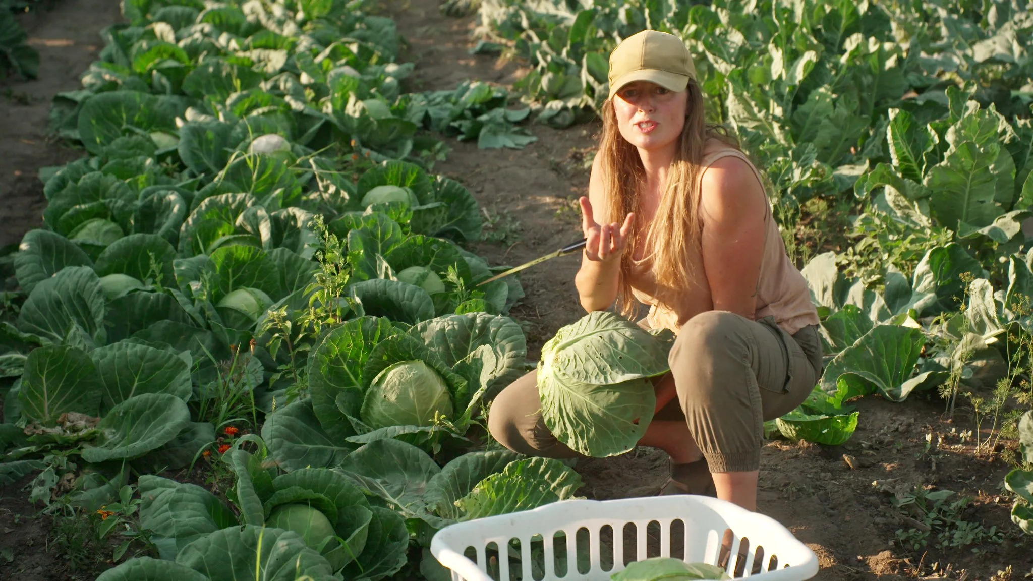 TONIGHT! Watch Ageless Gardens S5E502: "Gardening with Family"