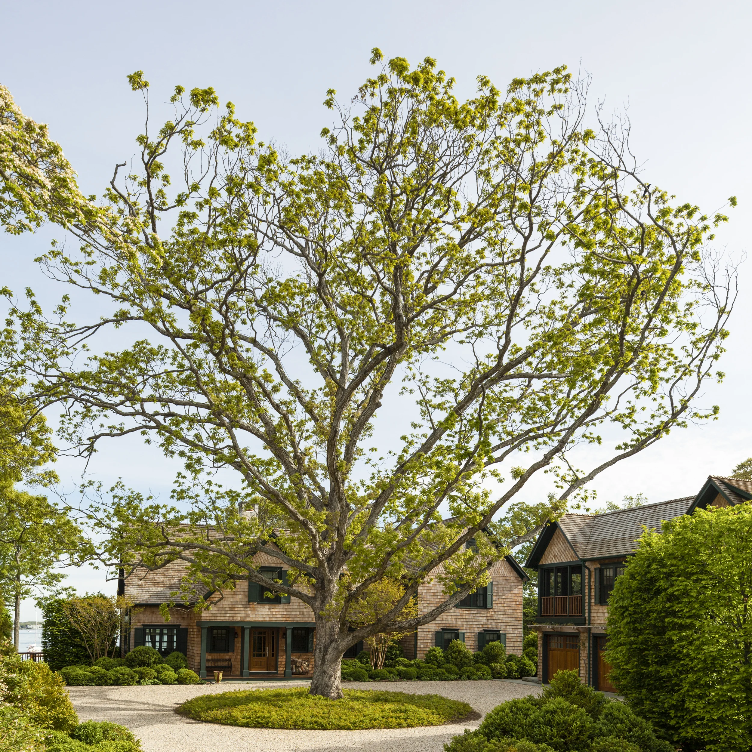  SHELTER ISLAND HOUSE Completed at MR Architecture + Decor, P.C. Photography by Eric Piasecki  © 2017 McMullen Architecture 