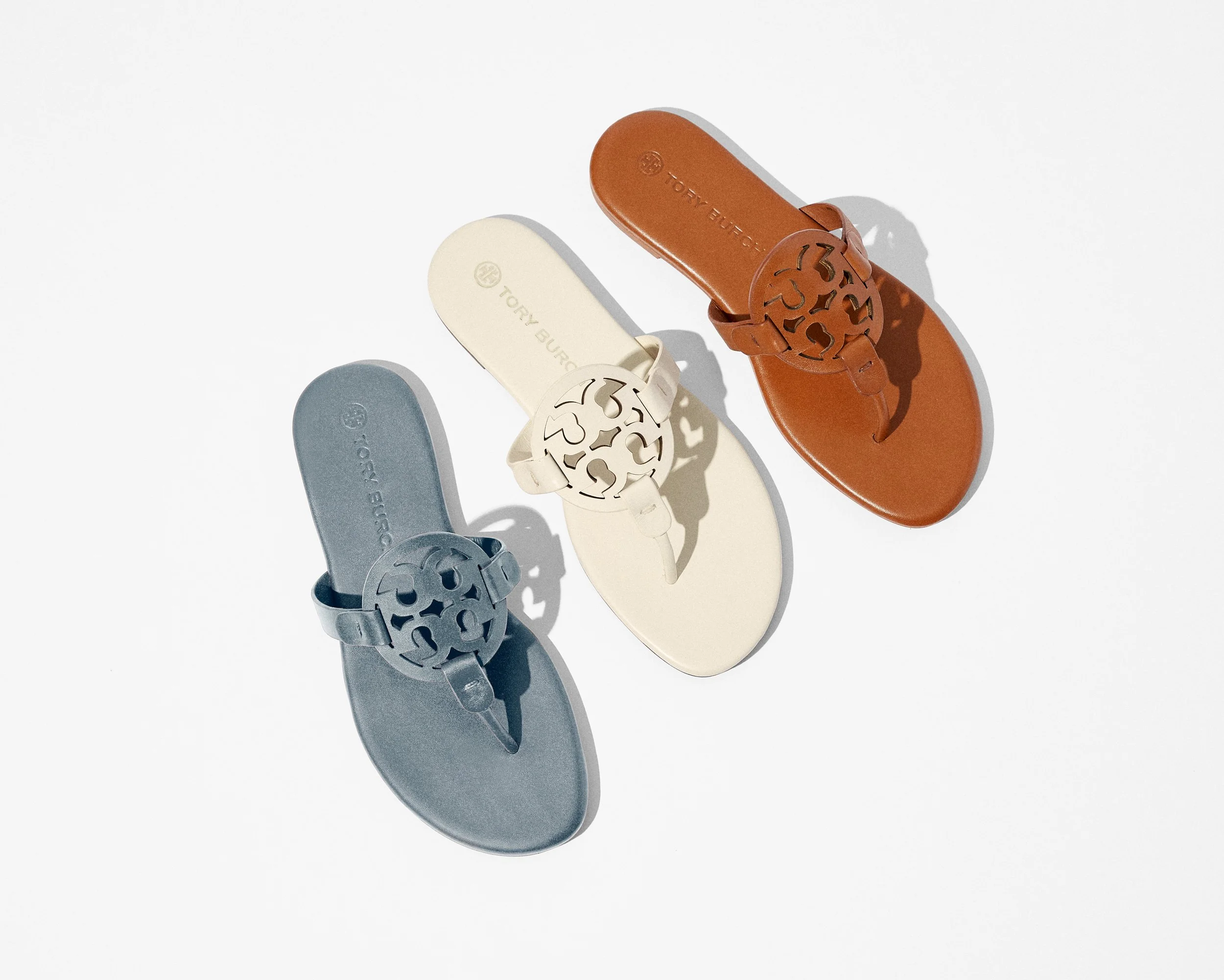 Shot_01_0226 V3_Recolor Blue.jpg