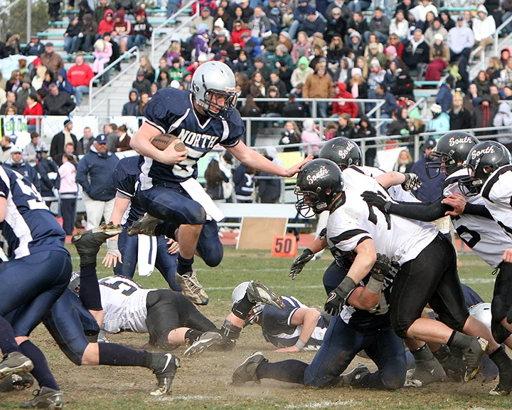 PLYNORTHFOOTBALL14_1125MG.jpg