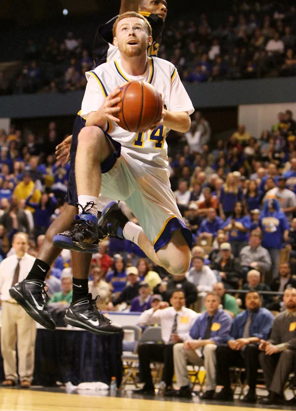 sports_mag_leap_WC_MA.jpg