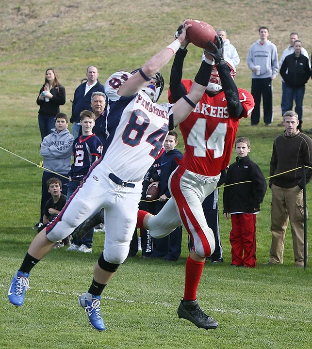PE_KI TDAYFBALL_04_1122MG.jpg