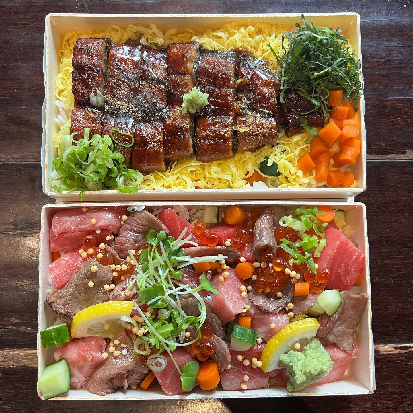 Tamari Bar's #premium bento.
Available on @doordash and @baitenseattle 's window.
.
.
.
.
Let's enjoy #july #summerdays !! Let's do.
.
.
.
.
#bento
#弁当
#seattleeats 
#foodphotography 
#seattlefoodscene 
#unagi
#sushi
#barachirashi
#ばらちらし寿司 
#うなぎ
#cap