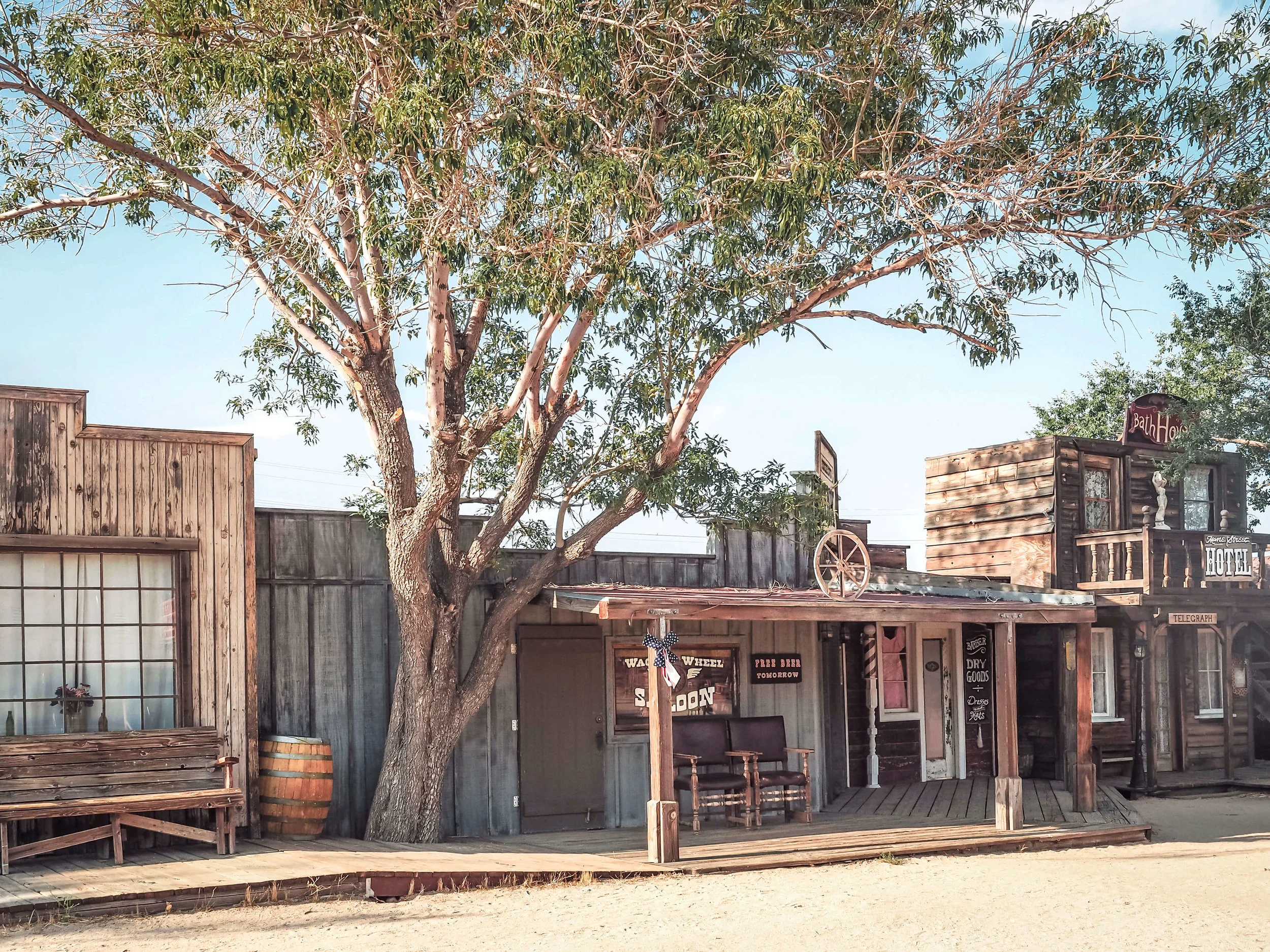Even in the modern day you can experience the old Wild West of the 1800's. Pioneertown, California is a step back in time with a saloon, stables, and a thriving artist community. #california #wildwest #desert #travel