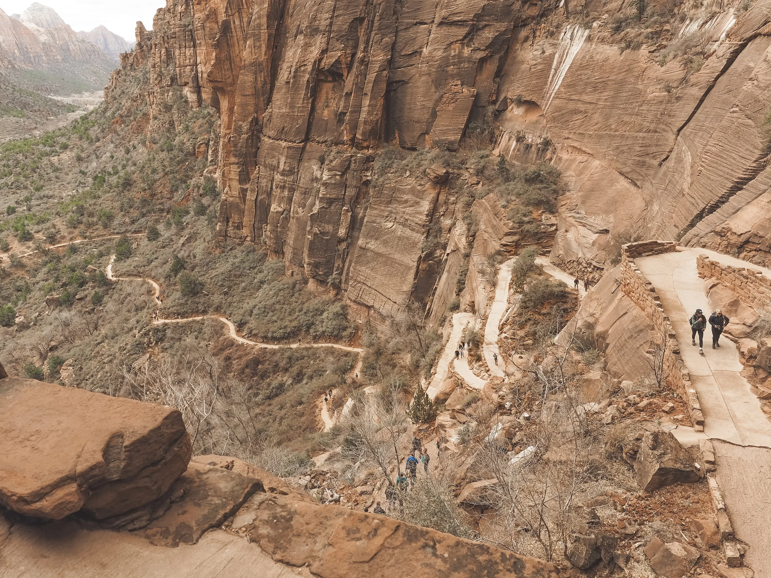 Zion National Park is one of the most popular stops in Utah. Hiking within a canyon means you have amazing views no matter where you are. Learn more about the best hikes and the most amazing scenic drive that first timers have to experience. #zionnationalpark #utah #hiking