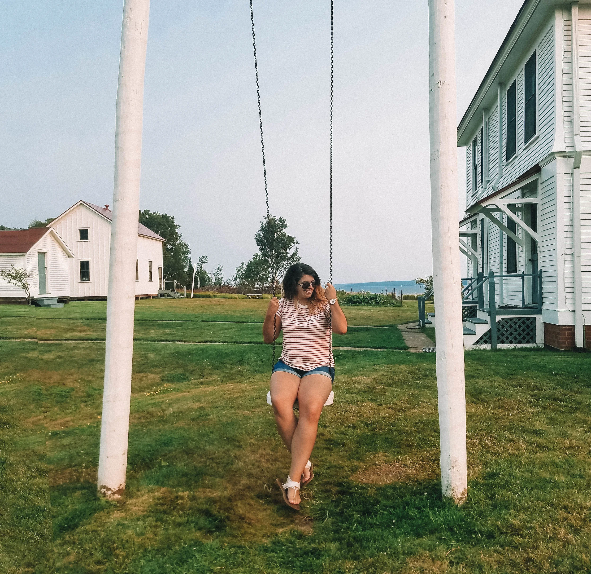 Spend your day sailing the Apostle Islands National Lakeshore in northern Wisconsin. A boat charter will give you access to hiking trails, kayaking routes and the gorgeous Apostle Islands sea caves. #apostleislands #wisconsin #lakesuperior #sailing