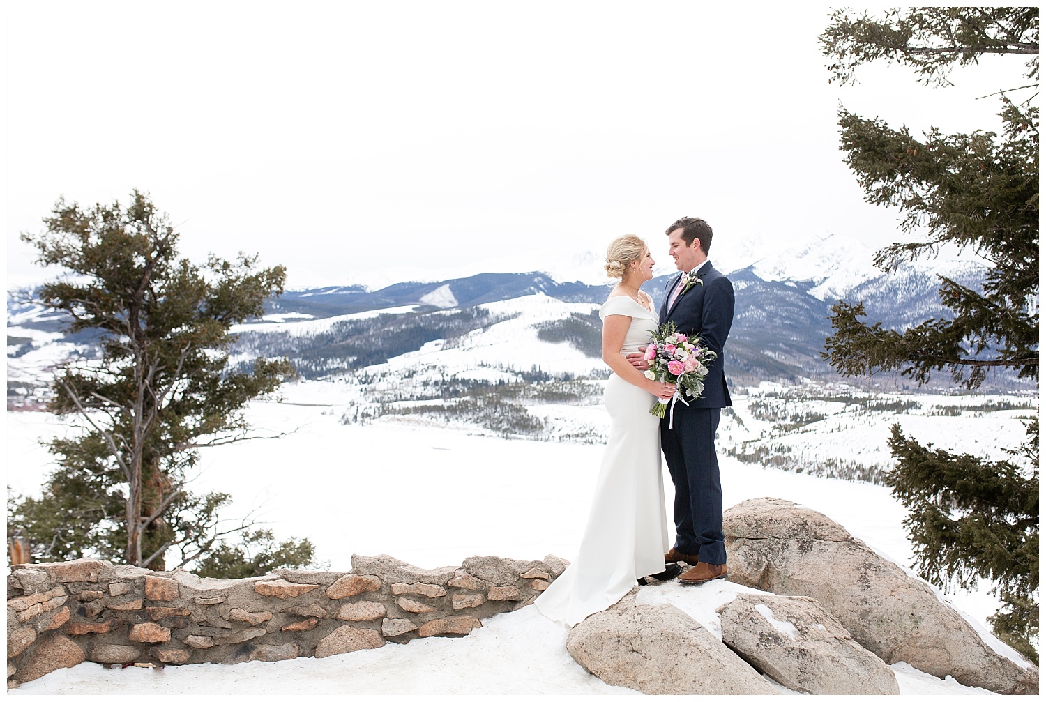 Kathryn &amp; Trenton | Sapphire Point Overlook Winter Wedding