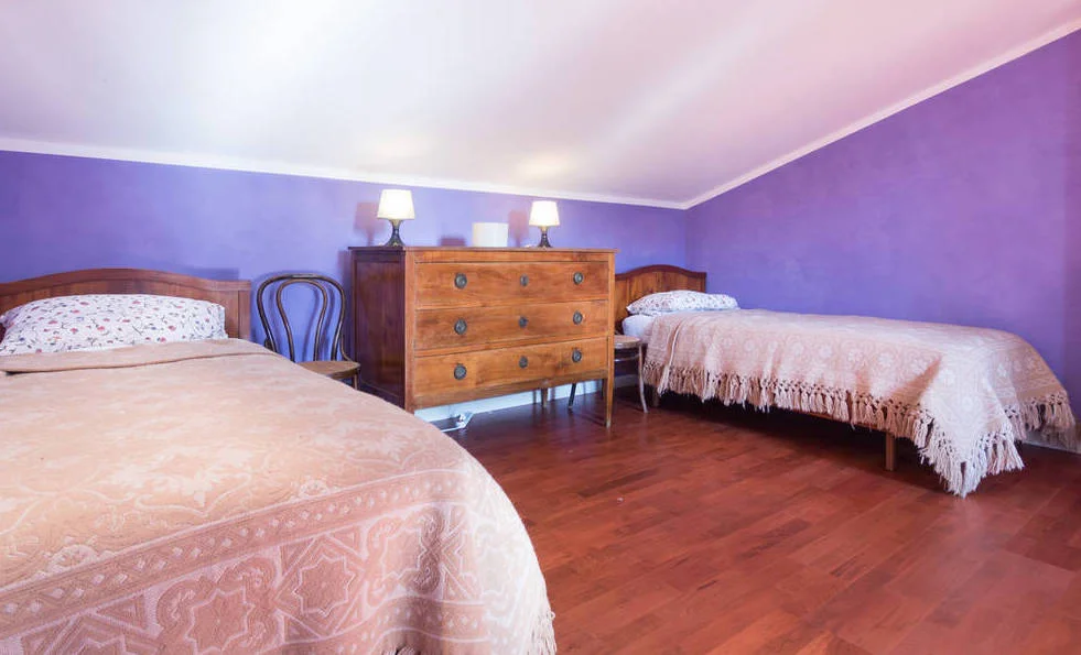 bedroom+violet+torri.jpg