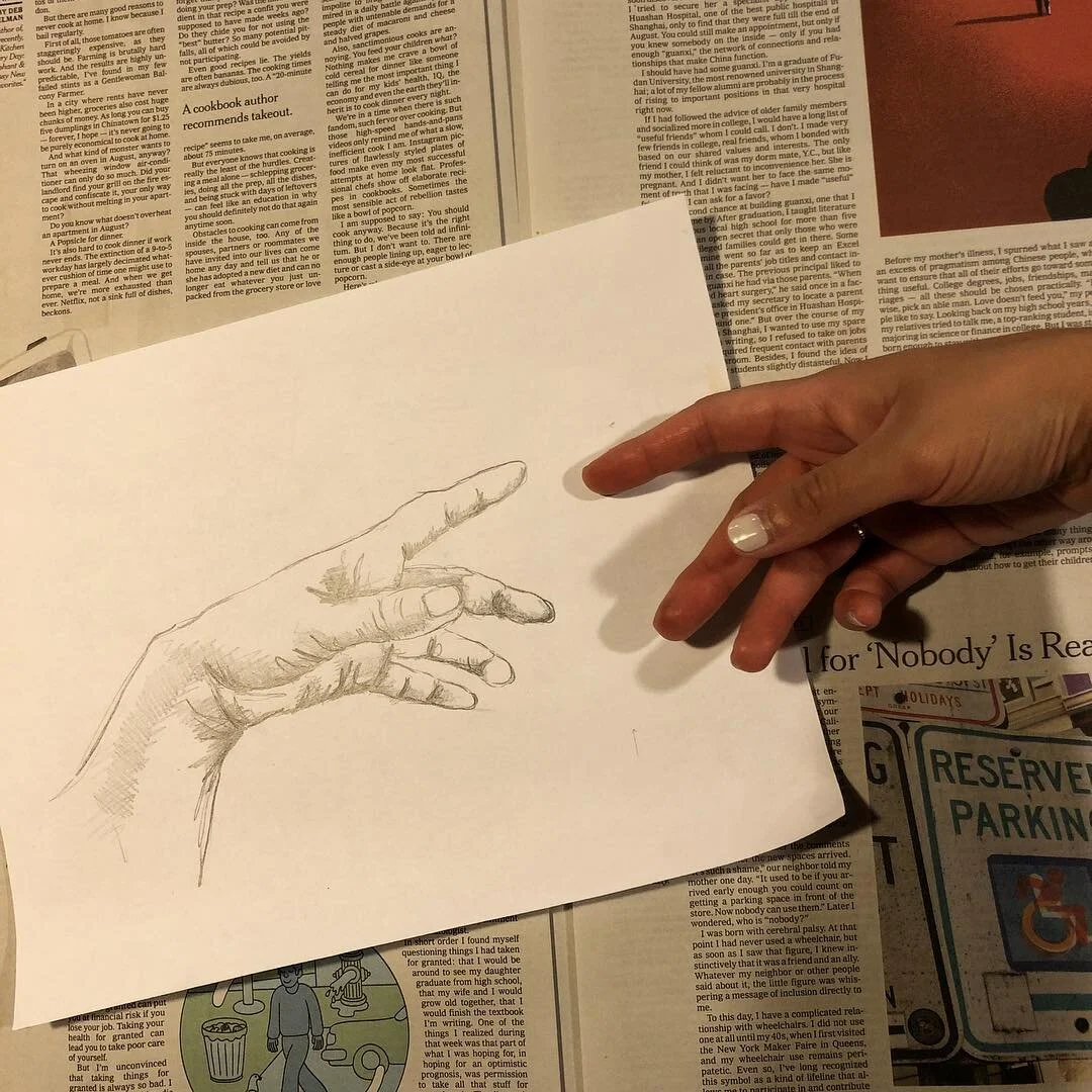 hands have always been my favorite 🤚🏼✋🏼🖖🏼