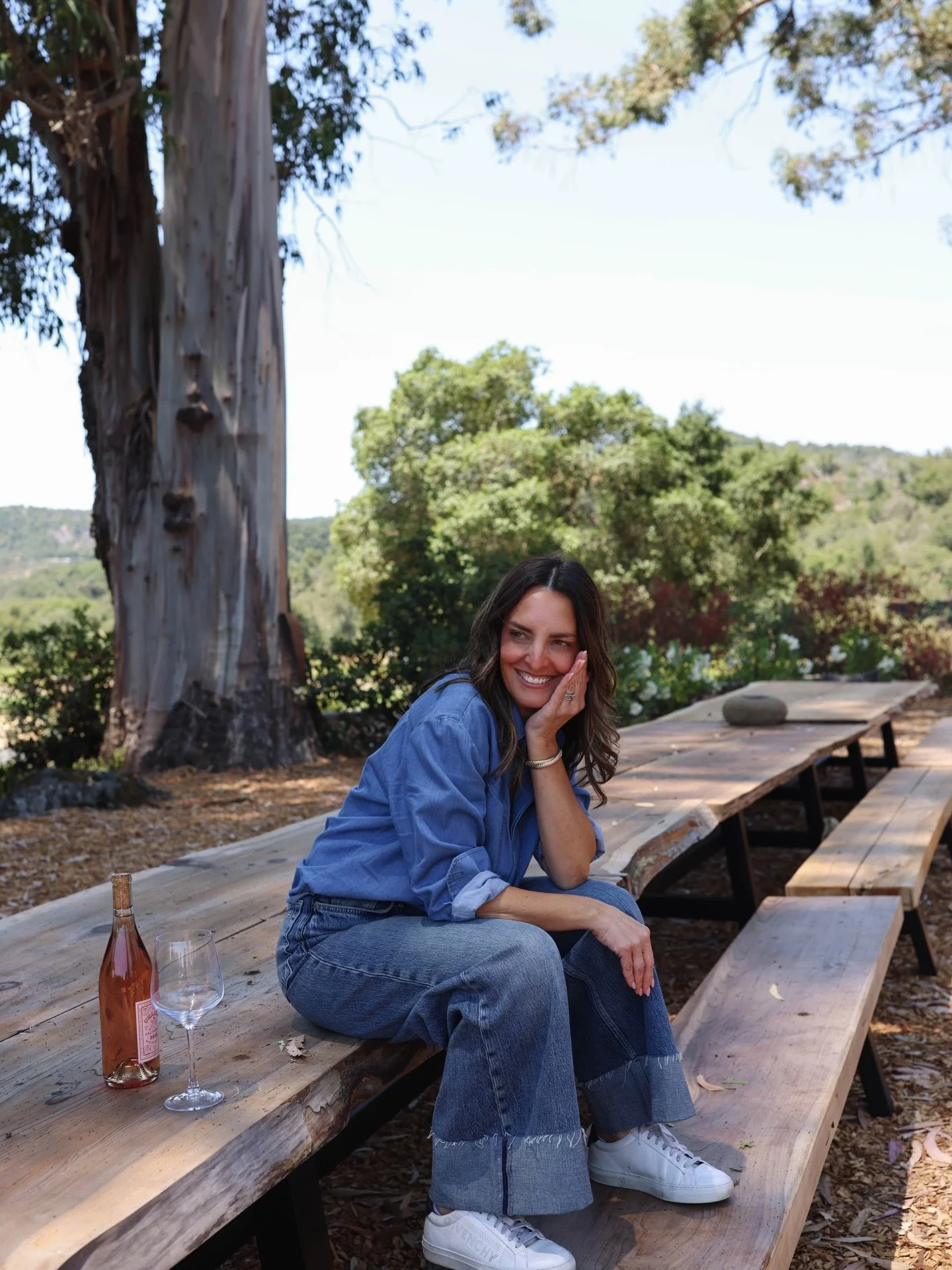Drop a 🍷 below 👇🏻 if you had a tasty 😋 Thanksgiving 🦃
So grateful for all of you, clients friends, collaborators!

Photographer: @emiliebehrsgraff⁠
⁠
⁠
-⁠
⁠
⁠
#brandshoot #headshots #sonomalife #interiordesignlovers #winecountry