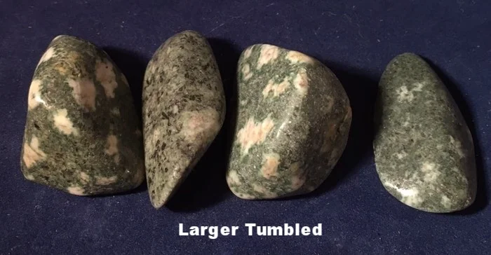 Preseli Bluestone-StoneHenge.JPG