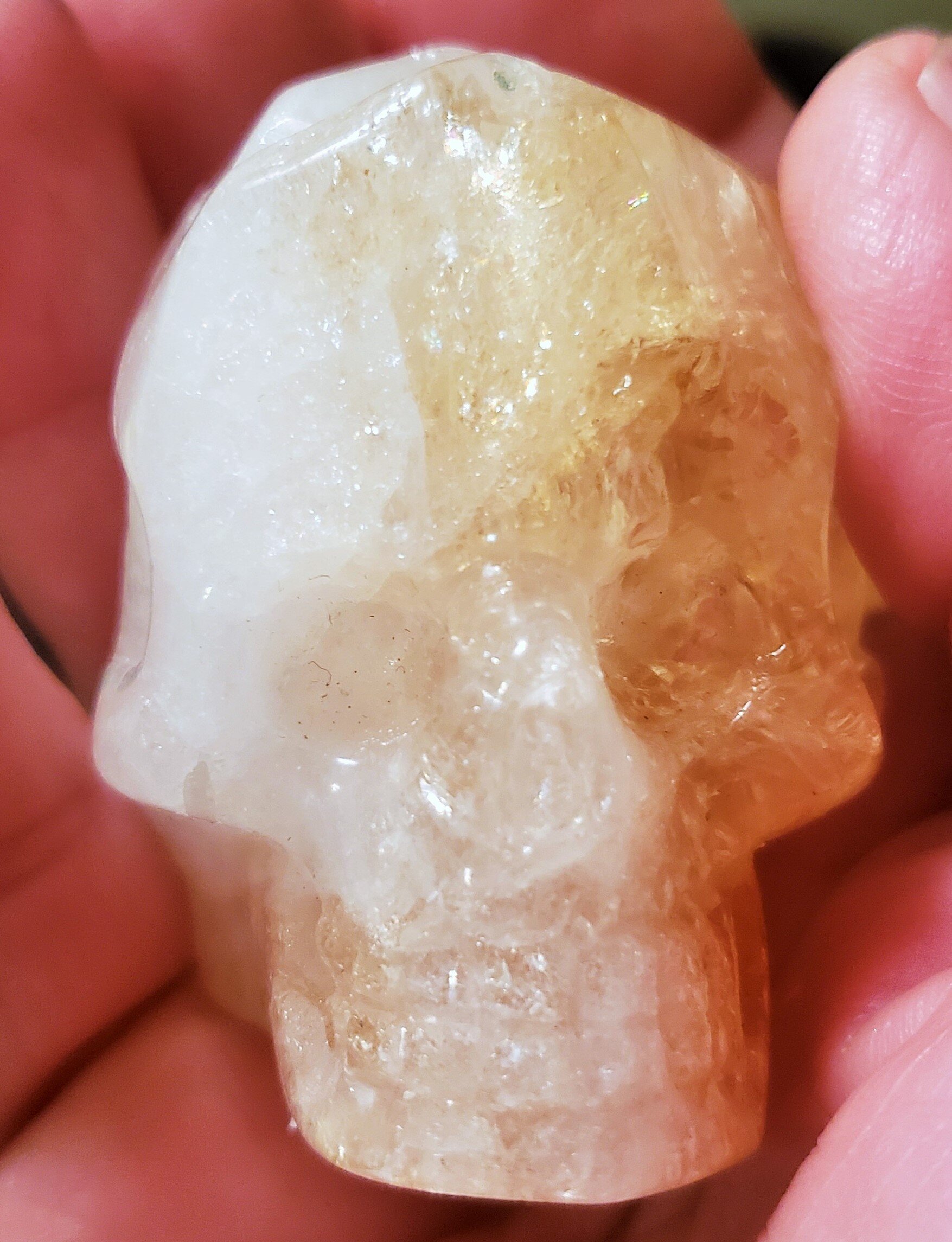 Skull, Carving on Citrine Point, #005