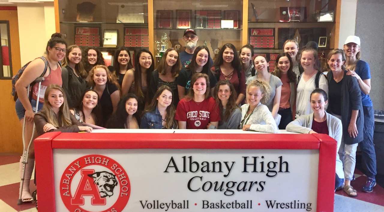 volleyball signing.jpeg