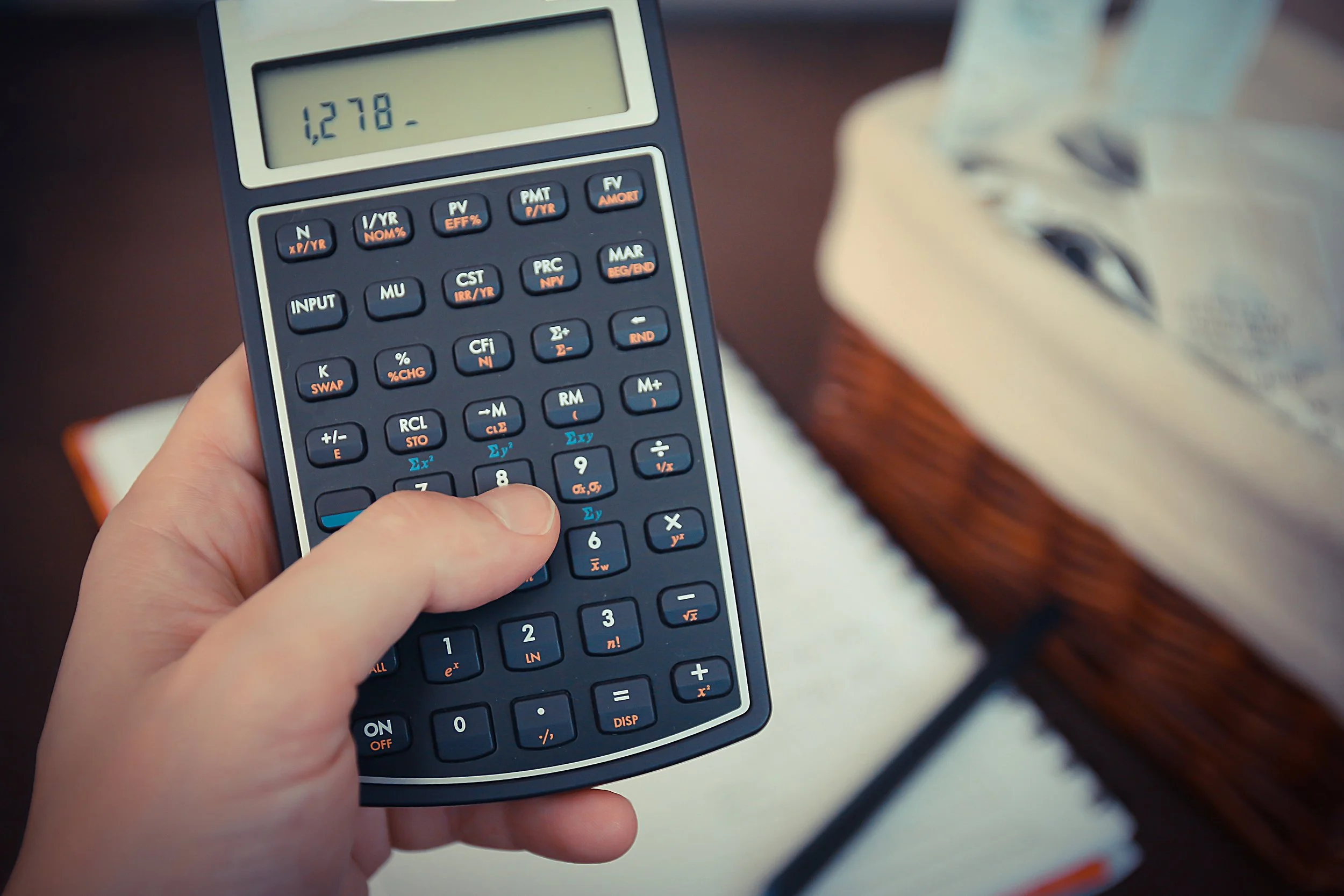 How Corporate Profits and Dividends Affect Investor Returns
