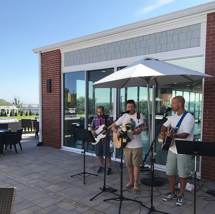 Live Weekend Music on the Patio
