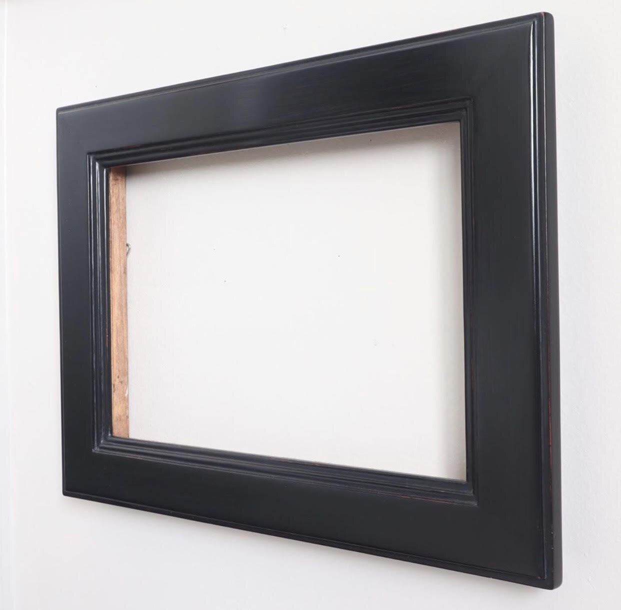 Polished Black Frame 