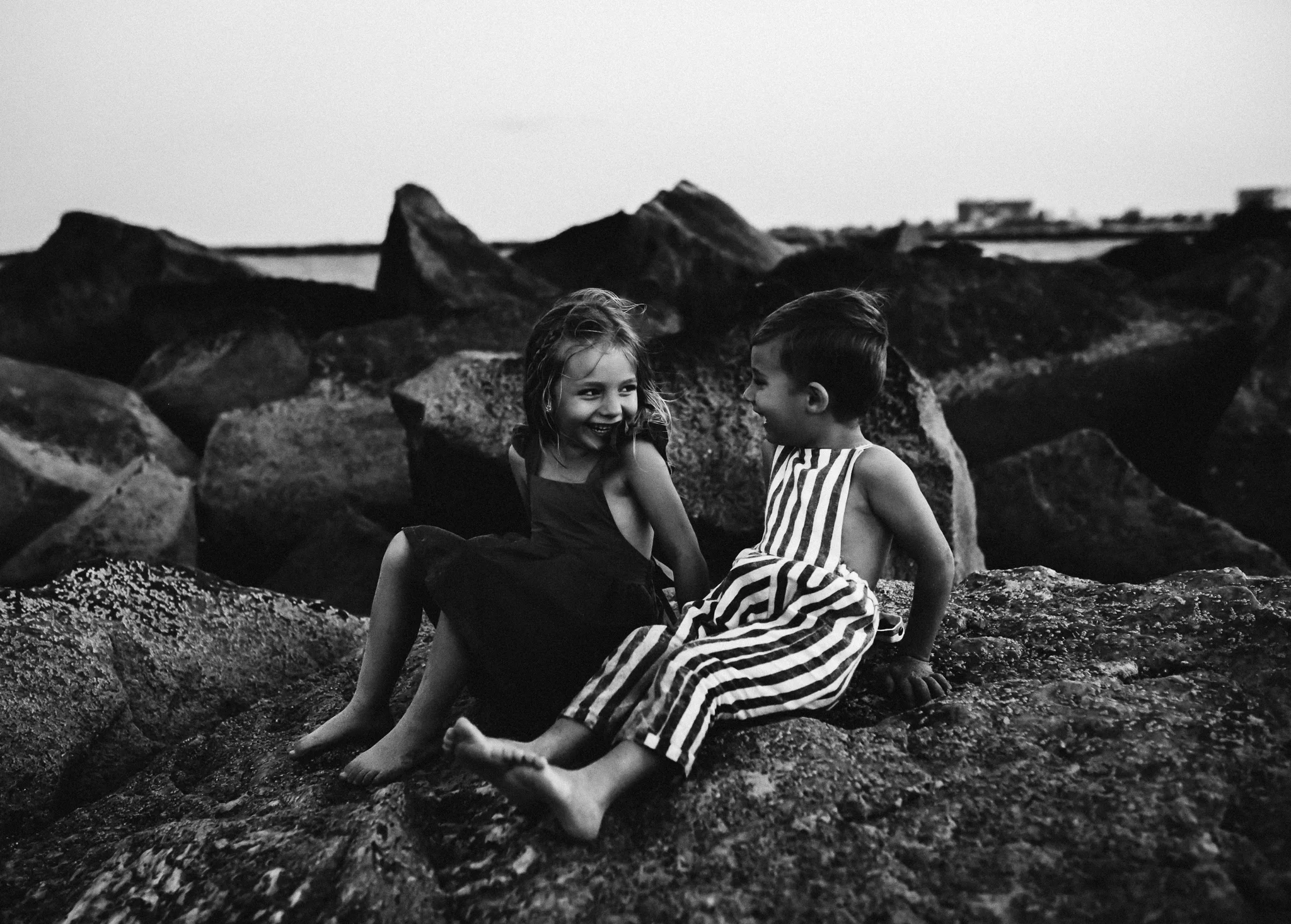 emotionstorytelling.familyphotography.fortpierce.florida.virginiaweddingphotographer.beach.Fortpierceinletstatepark-115.jpg
