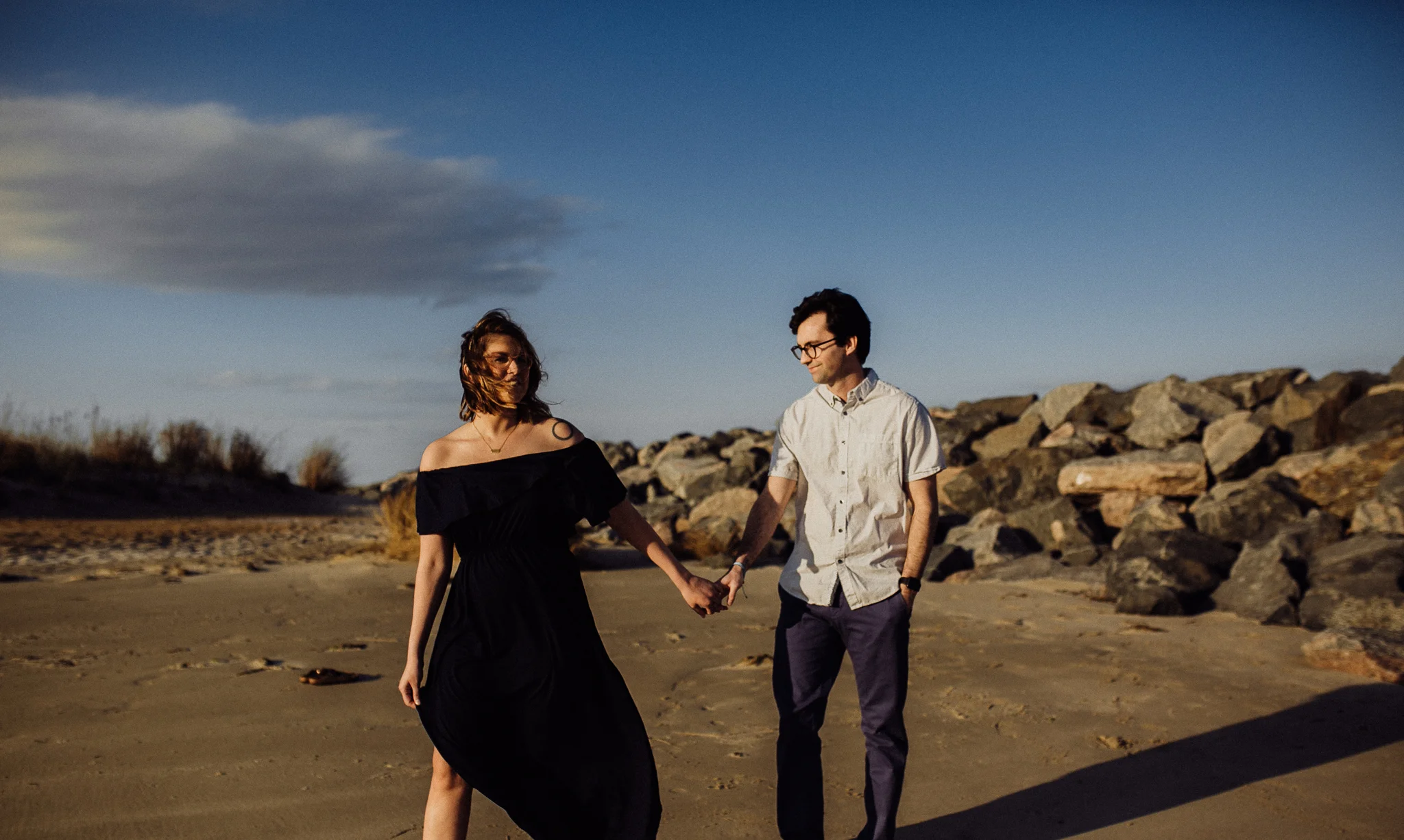 carmenandwatkins.fortmonroe.enagagementsession.rebeccaburtphotography2J8A6388.jpg