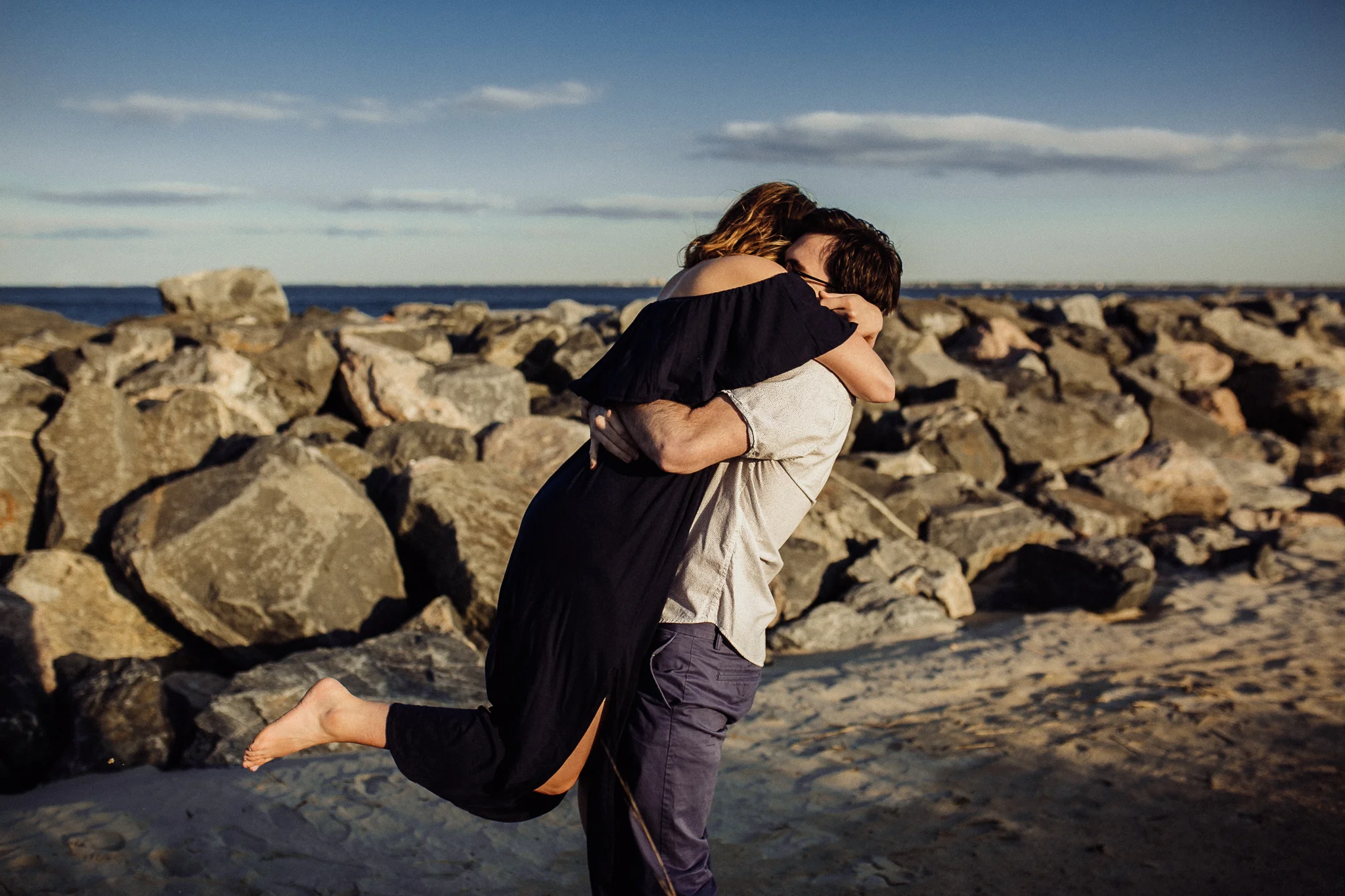 carmenandwatkins.fortmonroe.enagagementsession.rebeccaburtphotography2J8A6572.jpg
