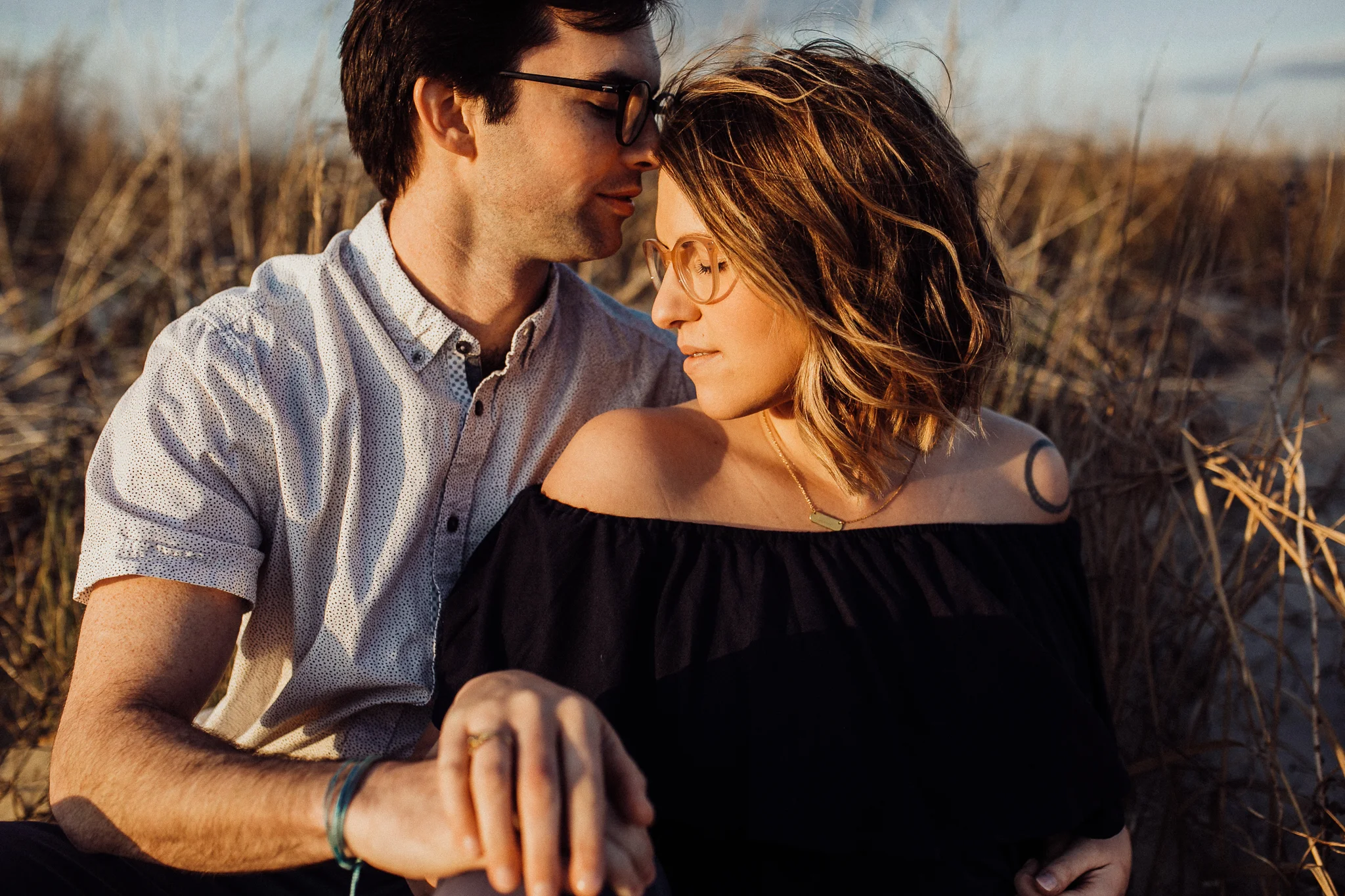 carmenandwatkins.fortmonroe.enagagementsession.rebeccaburtphotography2J8A7103.jpg
