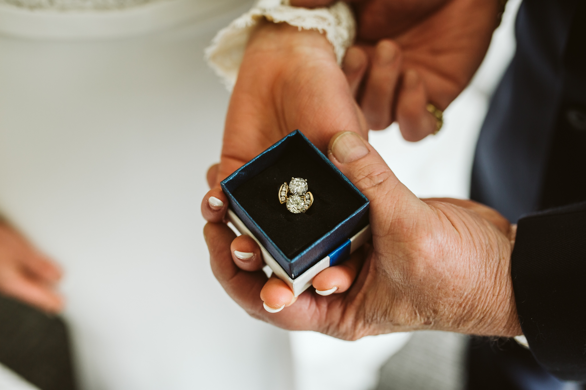 solinsky_wedding_national_museum_of_marine_corp-36.jpg