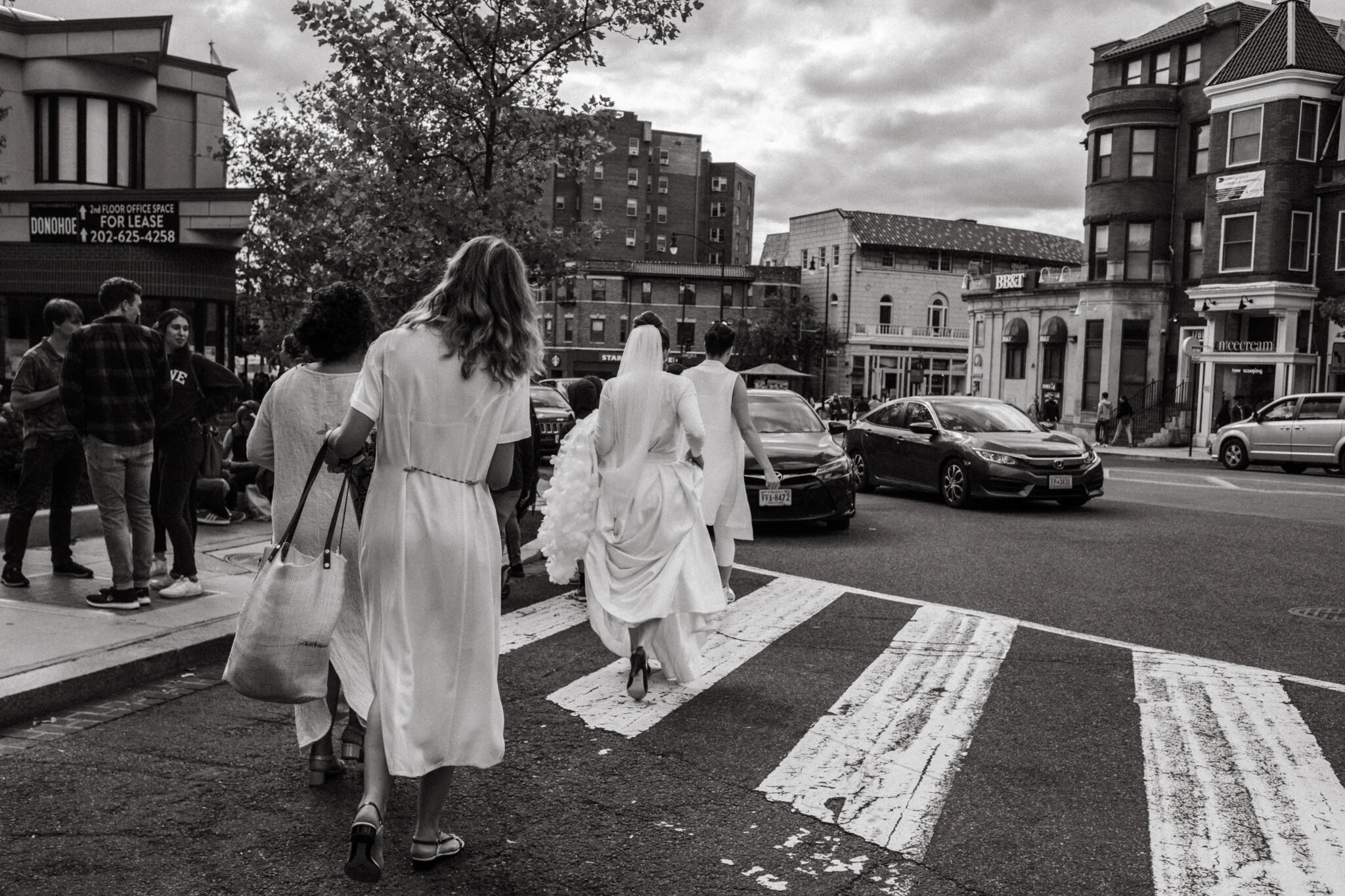 linni_brady_glen_echo_park_wedding-52.jpg