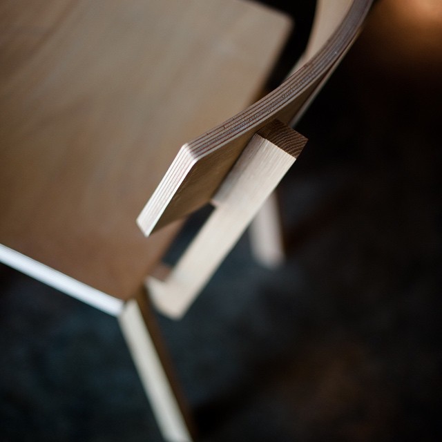 The Winslow chair, bent plywood through a manual process