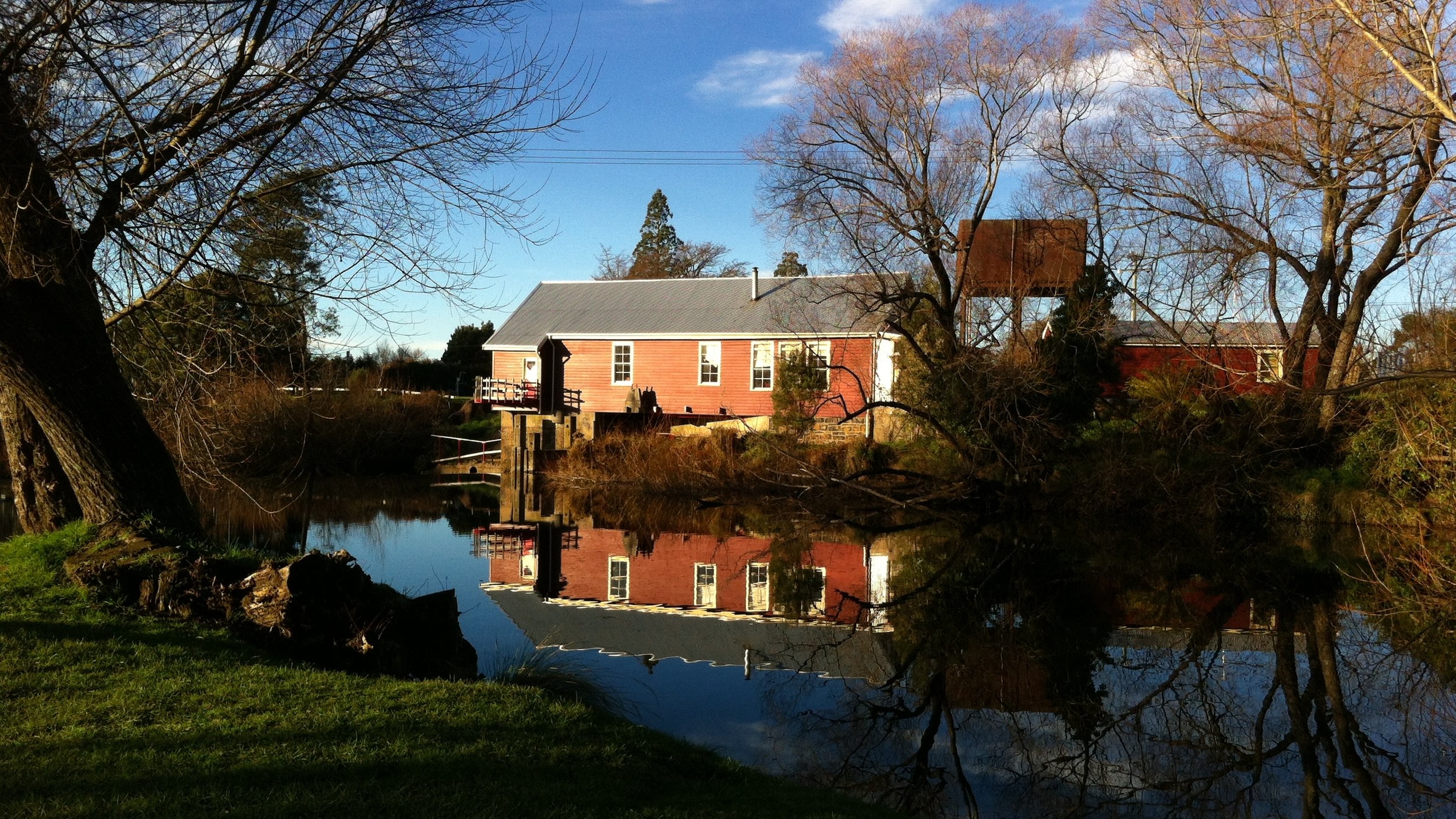Long shot to power house with reflected image.JPG