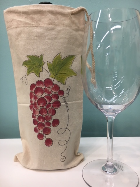 ToteWine-Sunde-Grapes.jpeg