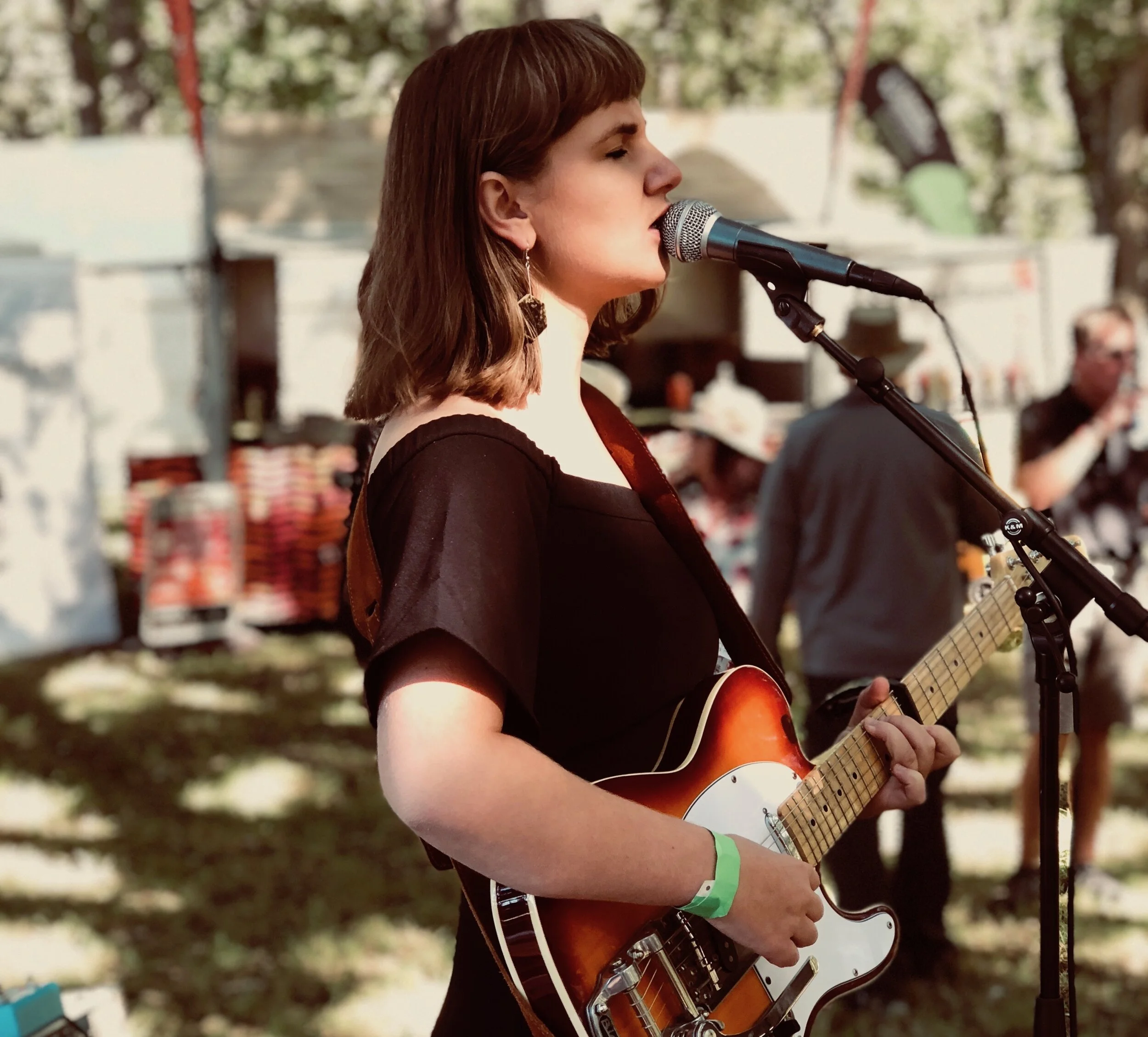 Sarena Close, by Nayhauss.JPG