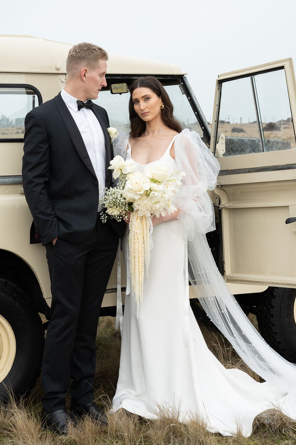 The Modern Day Lovers, by Amour Weddings