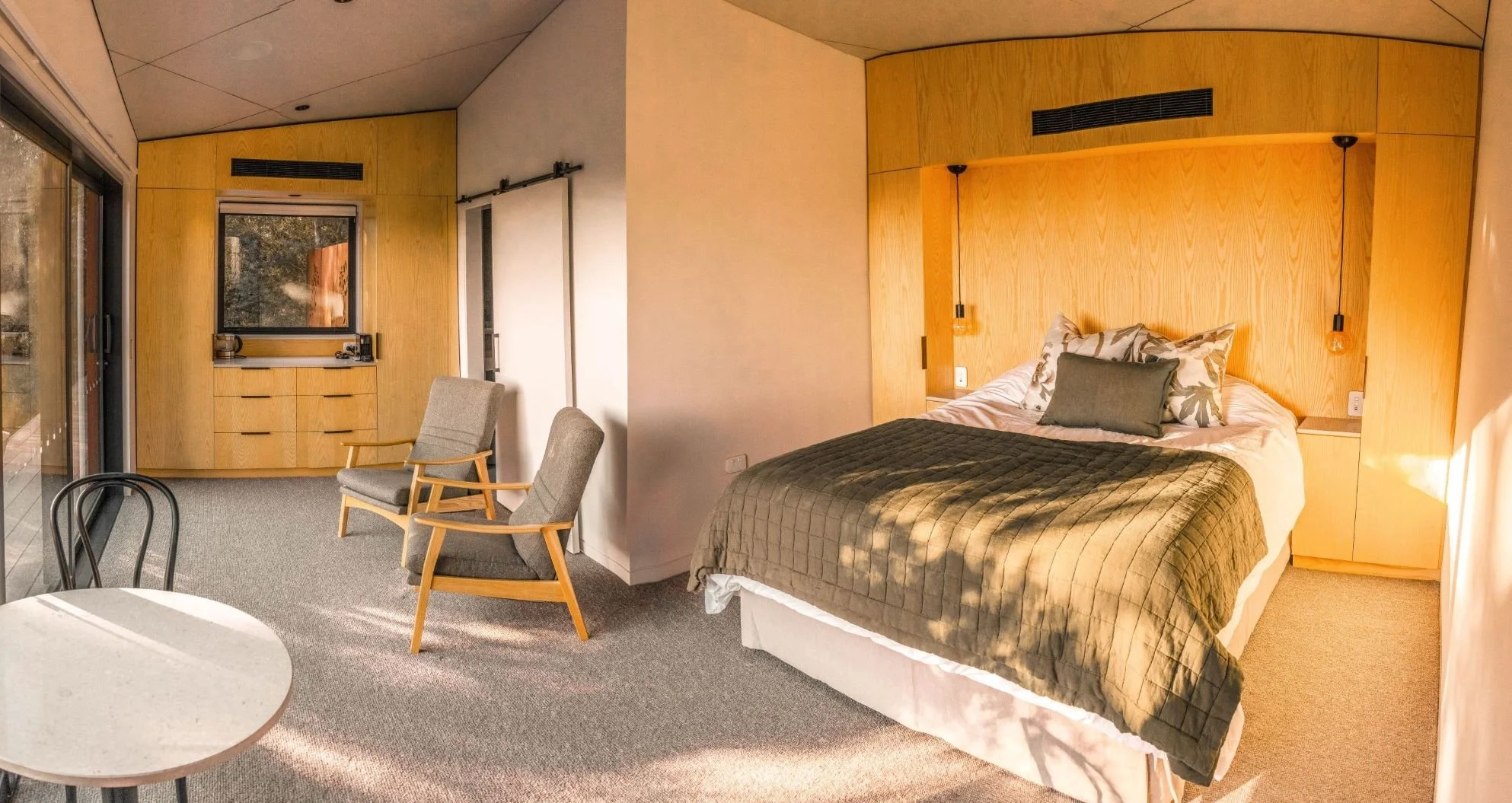 Interior Kereru Retreat photo by mirror productions.jpg