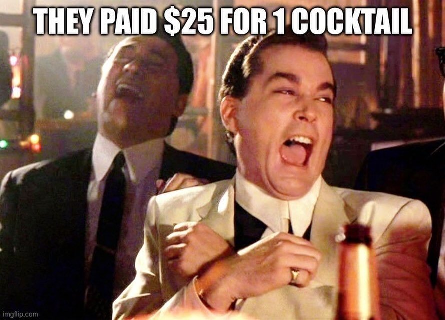 Why buy 1 cocktail when you can go bottomless for 90 minutes

#pre #bottomlesscocktails #chapelstreetprecinct #eatdrinkcheap #happiesthourmelbourne #melbournebars #melbournebarsandrooftops #chapelstreet