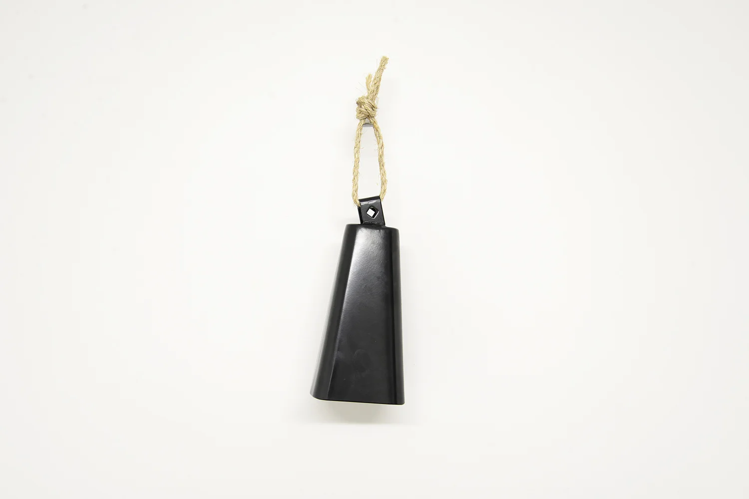 Early Hour 2018 cowbell, rope dimensions variable