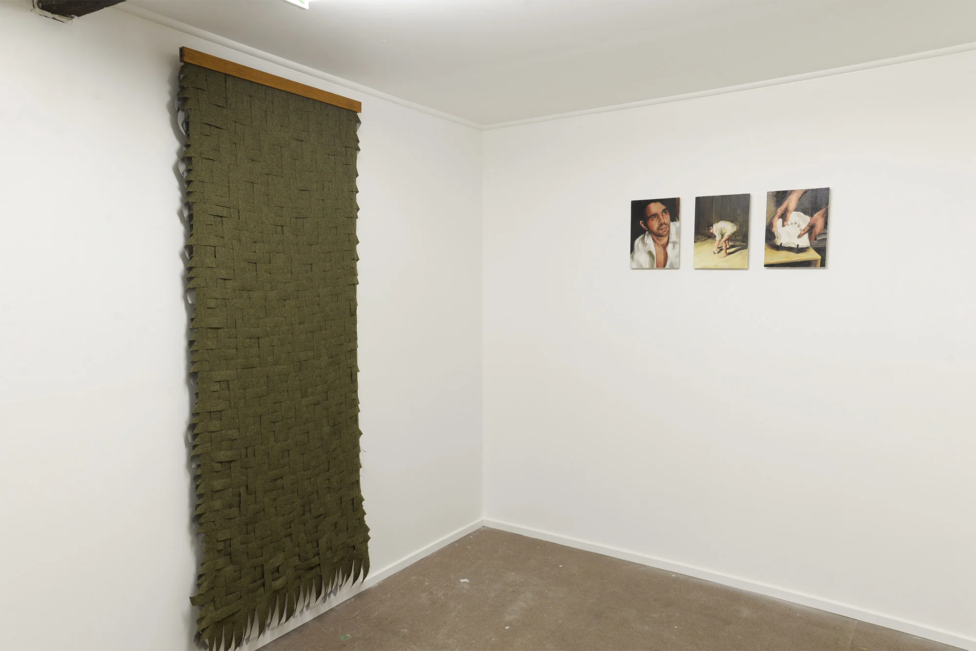 Left: Linen Weave (Green) 2018 linen weave 190cm x 95cm Right: The Discovery I , II and III 2018 oil on board each 30cm x 22cm