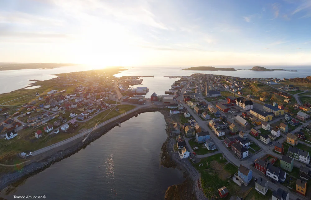  Vardø in the midnight sun. 