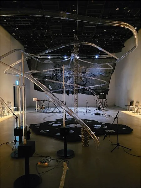 Space birds, 혼합재료, 가변크기, 2020..jpg