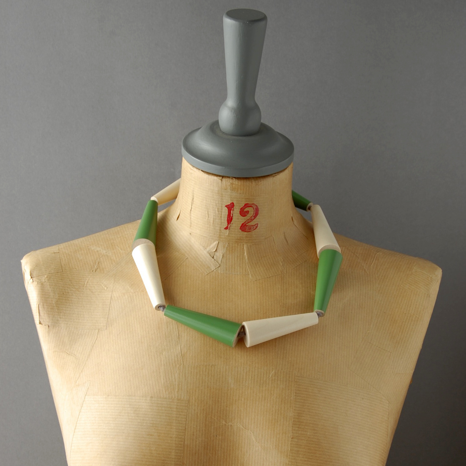 Web8BeadGreenWorn.jpg