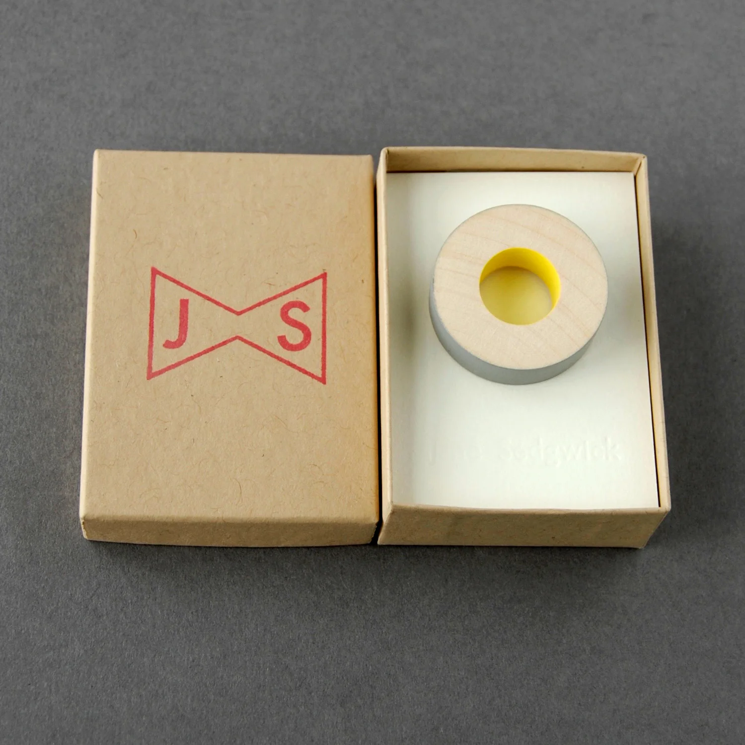 WebCirclePinGreex:YellowIntBoxGrey.jpg