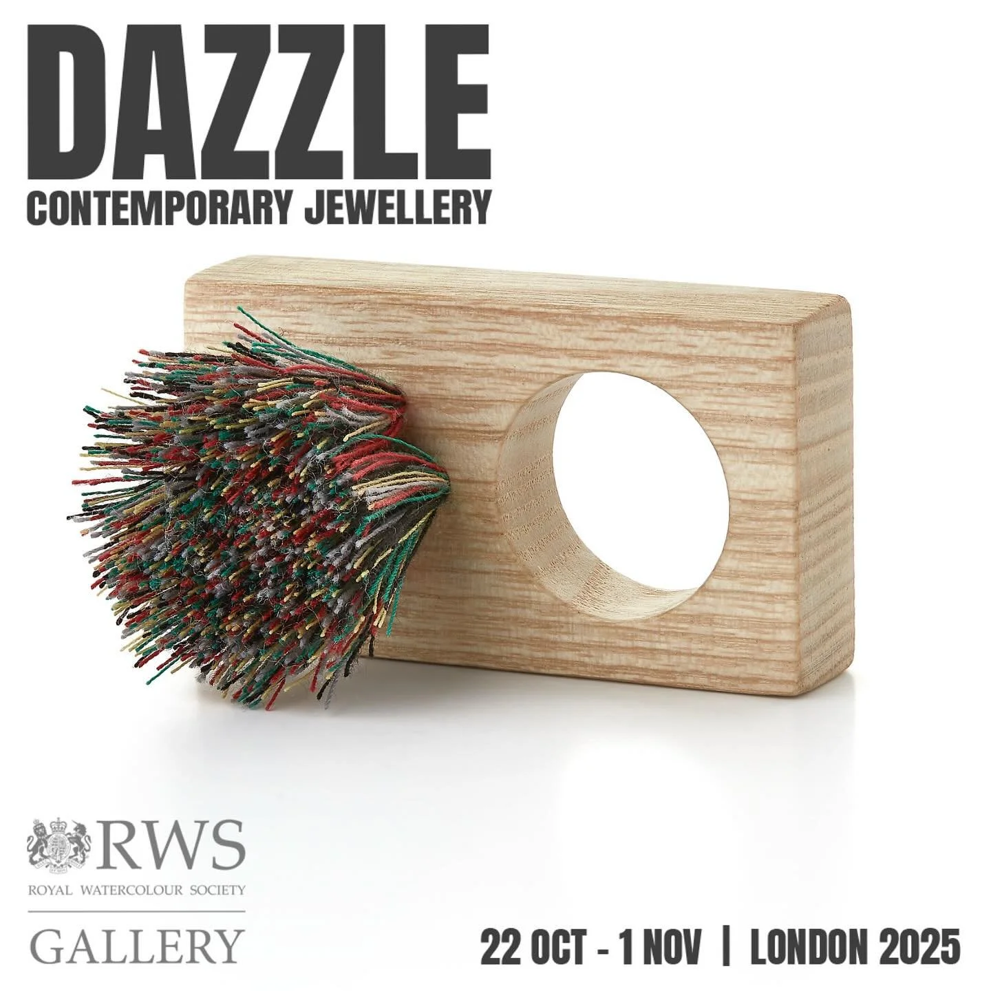 So lovely to visit DAZZLE LONDON 2025 yesterday evening for the Private View.  As always, the @dazzleexhbitions team have done a top-notch job with display 👌 and the work on show looks fantastic! ✨✨✨ 

Dazzle returns to the Royal Watercolour Society