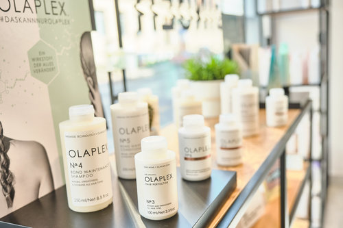 lizzy+dannyevo-maria-nila+hair+friseur+wien+newflag+flagshipstore+concept+store+ginger+lemon+hairspace+friseur+wien+salon+styling+olaplex.jpg