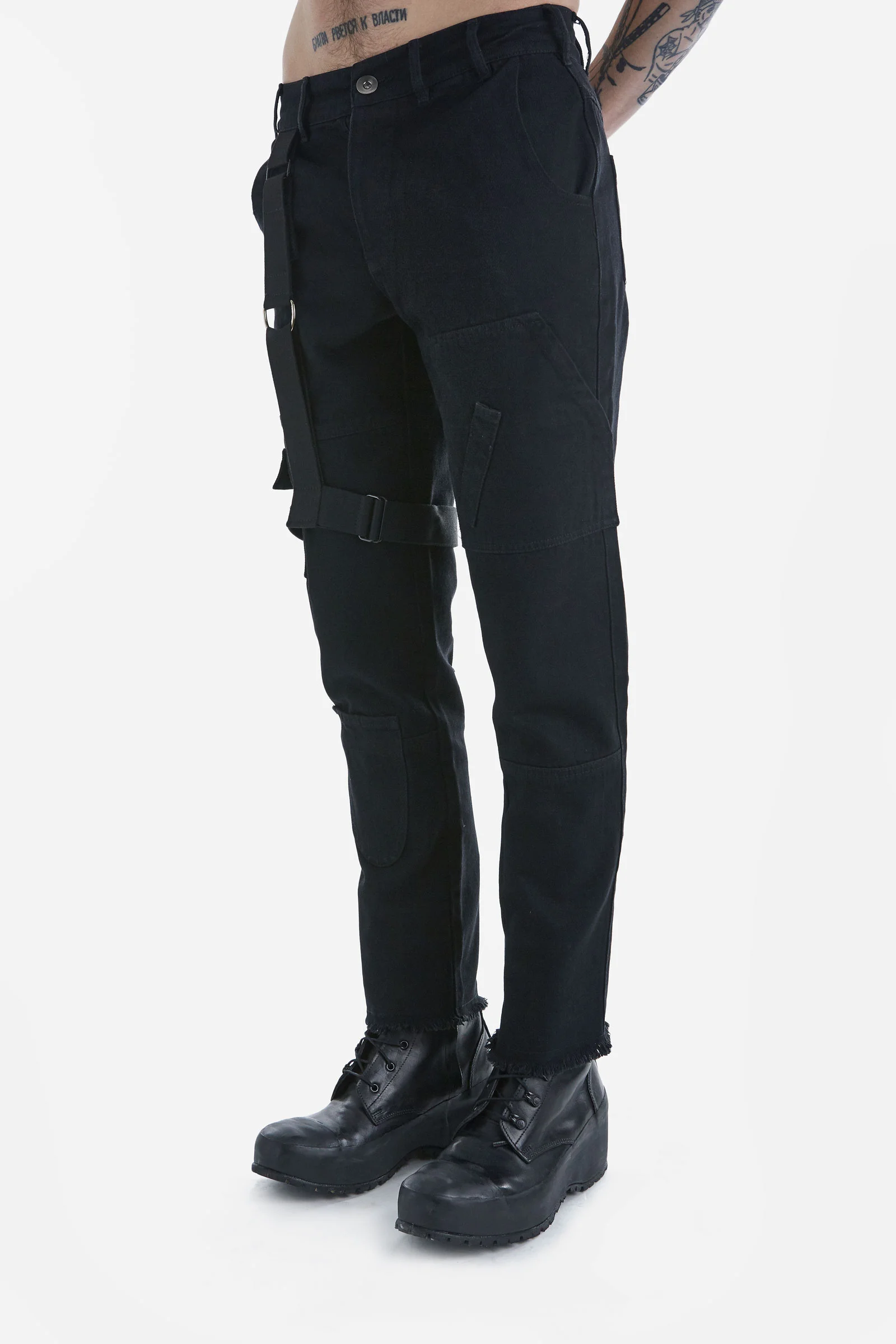 SERVITUD-JEANS-FRONT-SIDE.jpg