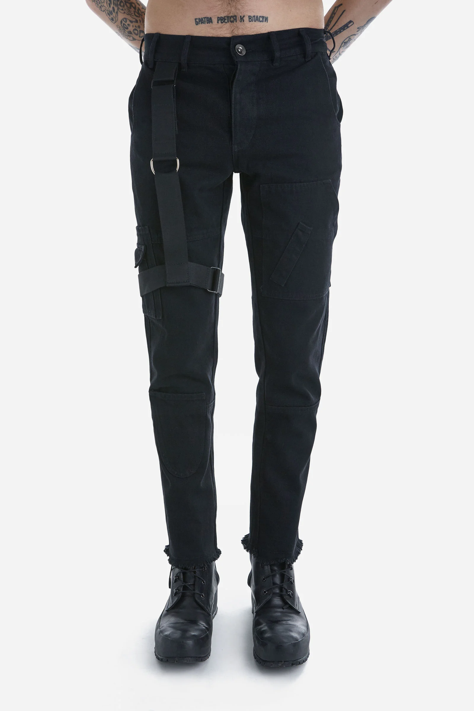 SERVITUD-JEANS-FRONT.jpg