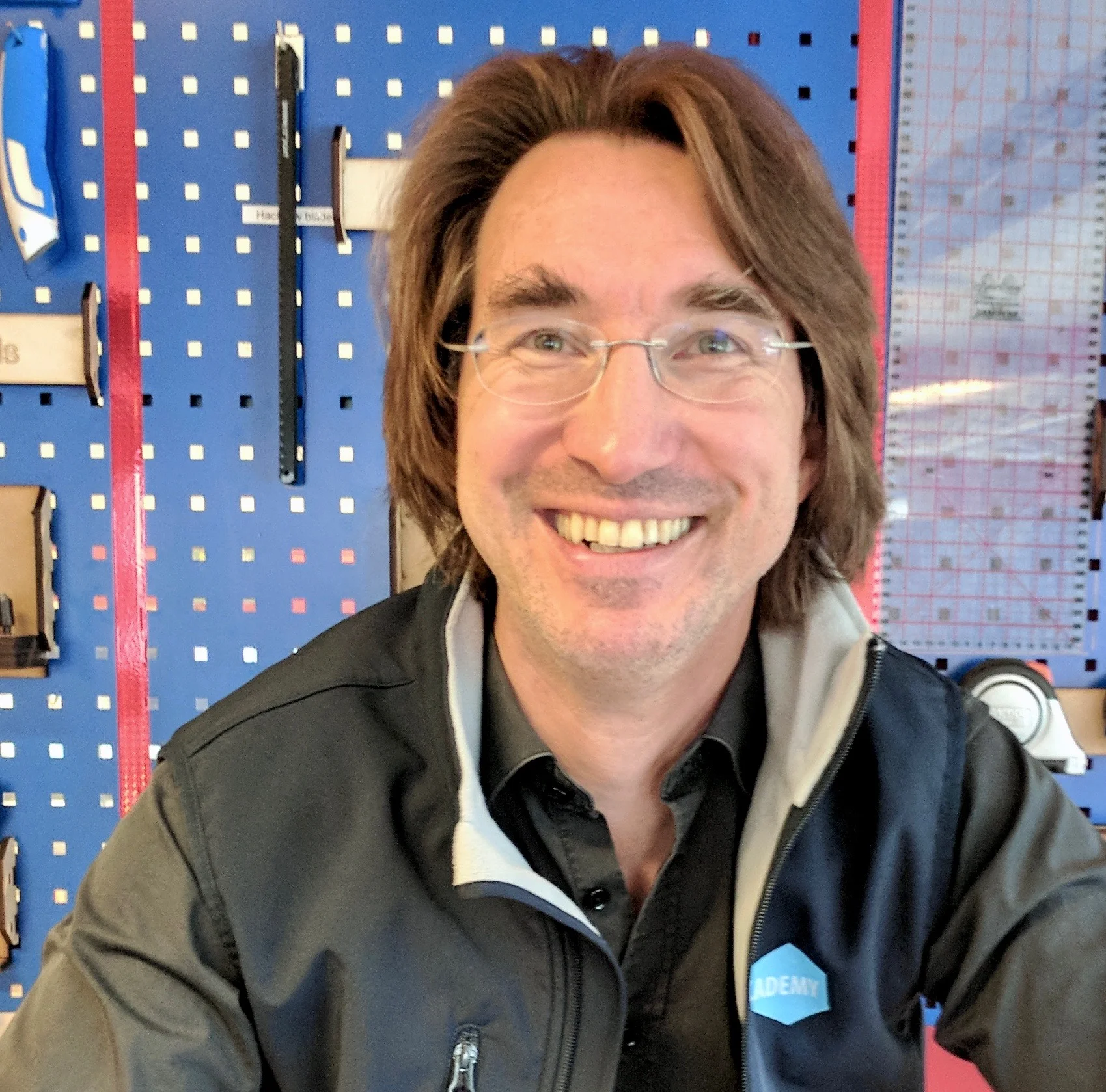 Martin Steinert "The German Professor" Prof of Engineering Design & Innovation at NTNU. Former Stanford Asst Prof & Deputy Director of the Stanford Hasso Plattner Design Thinking Research Program. Short stint at MIT. Founder of TrollLABS at NTNU. Engineering design & rapid prototyping mastermind.
