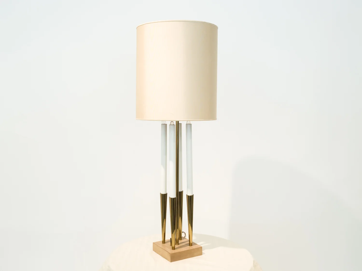 4-tubes-table-lamp-large-2.jpg