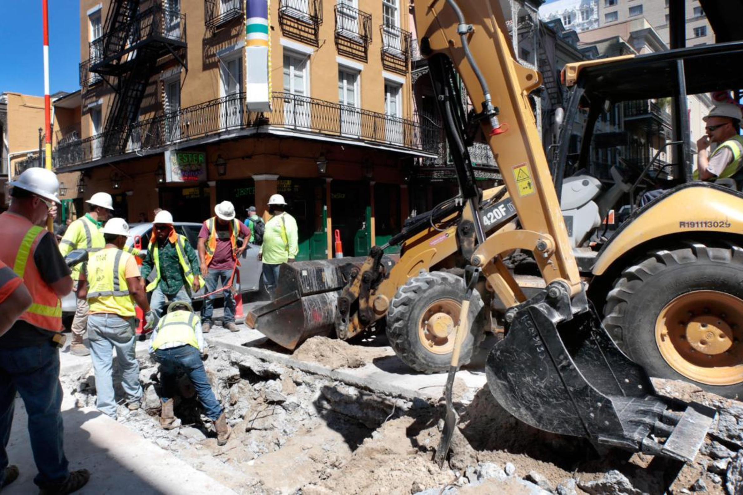 website_hero_road_construction.png