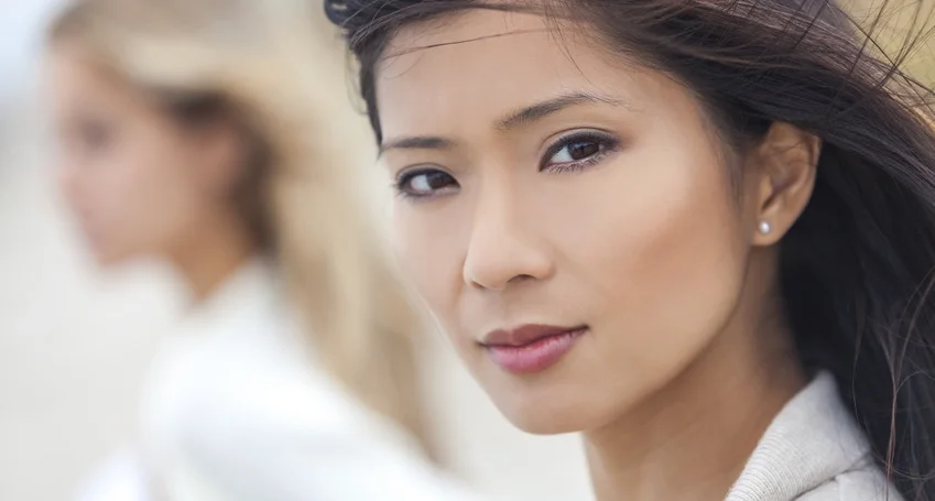 Beauty Clinic: Foundations for Asian skins