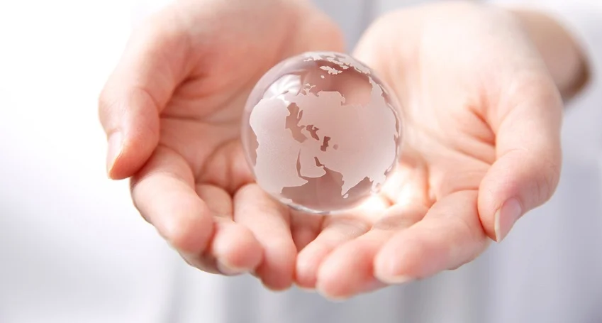 Seven beauty hacks to make you a green queen for Recycling Week